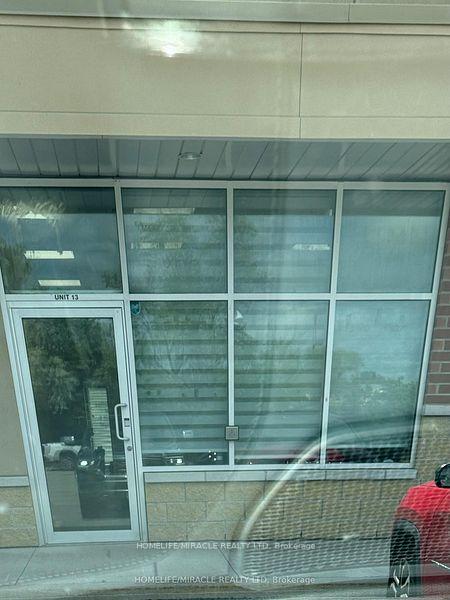 90 Eastern Avenue 13, Brampton, ON L6W 1X9