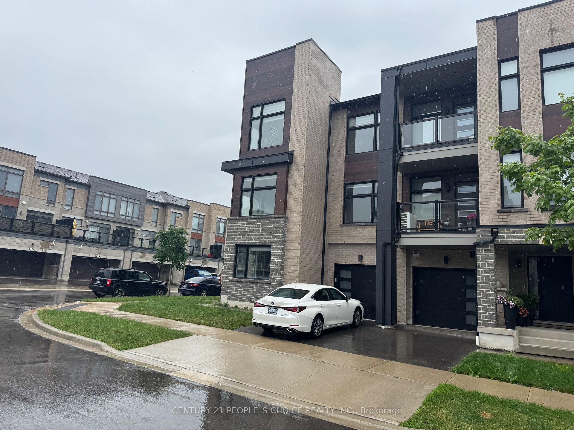 2518 Littlefield Crescent, Oakville, ON L6M 4G3