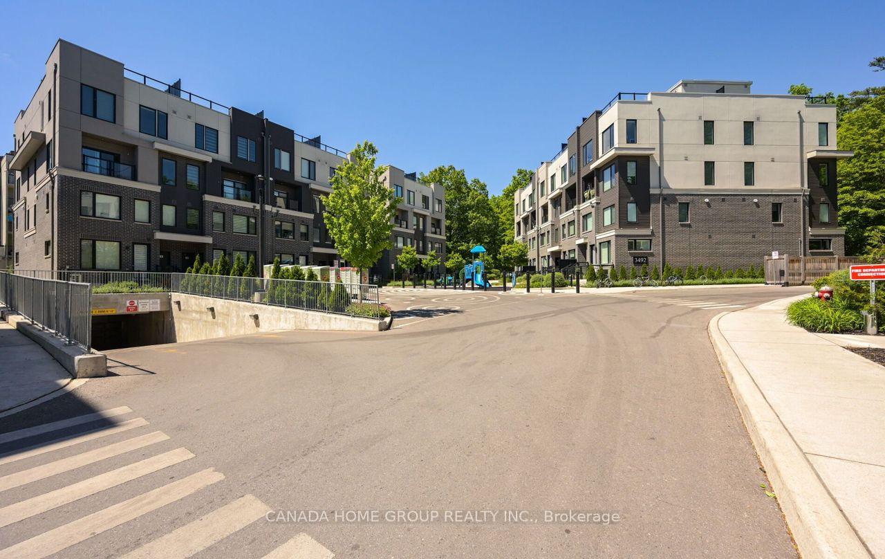 3492 Widdicombe Way 12, Mississauga, ON L5L 0B8