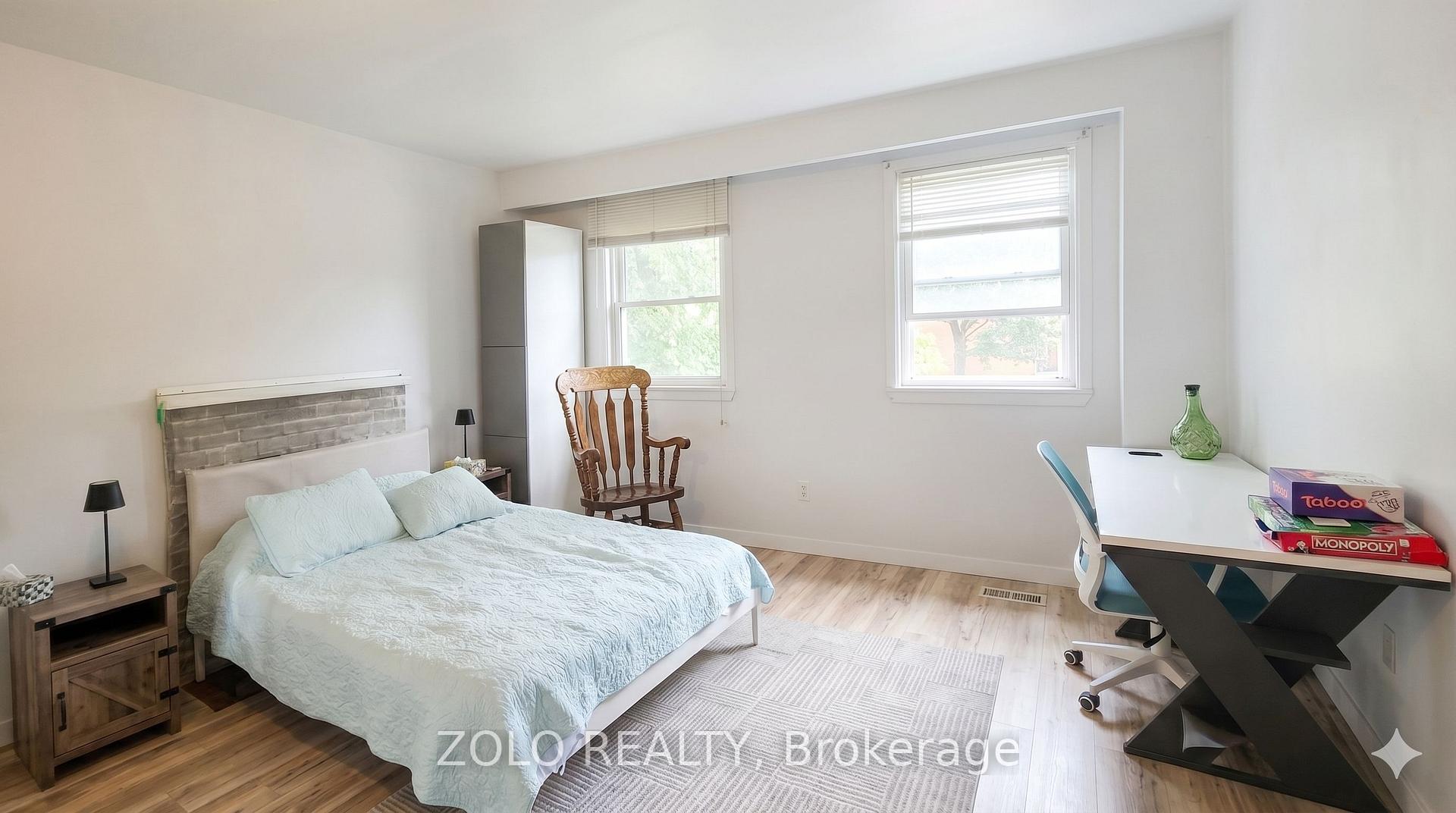 20 Bridesburg Drive 3, Toronto W09, ON M9R 2K3