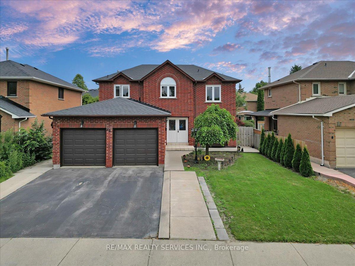 29 Brydon Crescent, Brampton, ON L6X 3K2