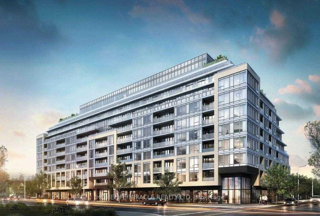 556 Marlee Avenue 522, Toronto W04, ON M6B 3J4