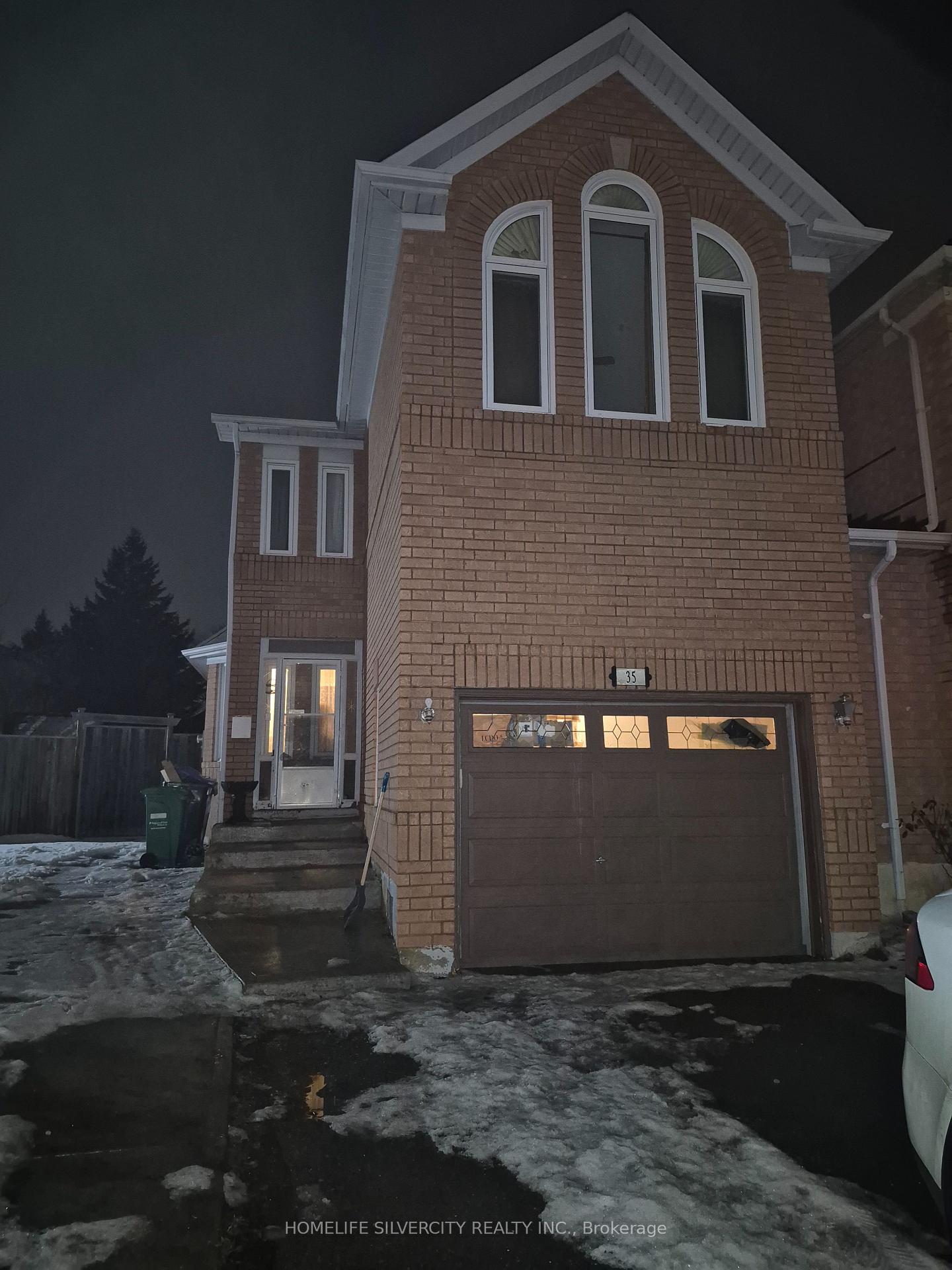 35 Alaskan Summit Court, Brampton, ON L6R 1P1