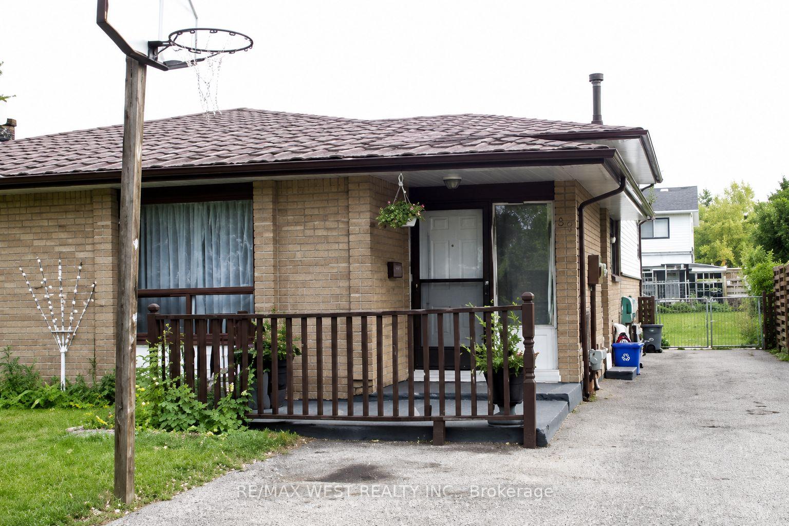 11 Tindale Road Upper, Brampton, ON L6V 2G9