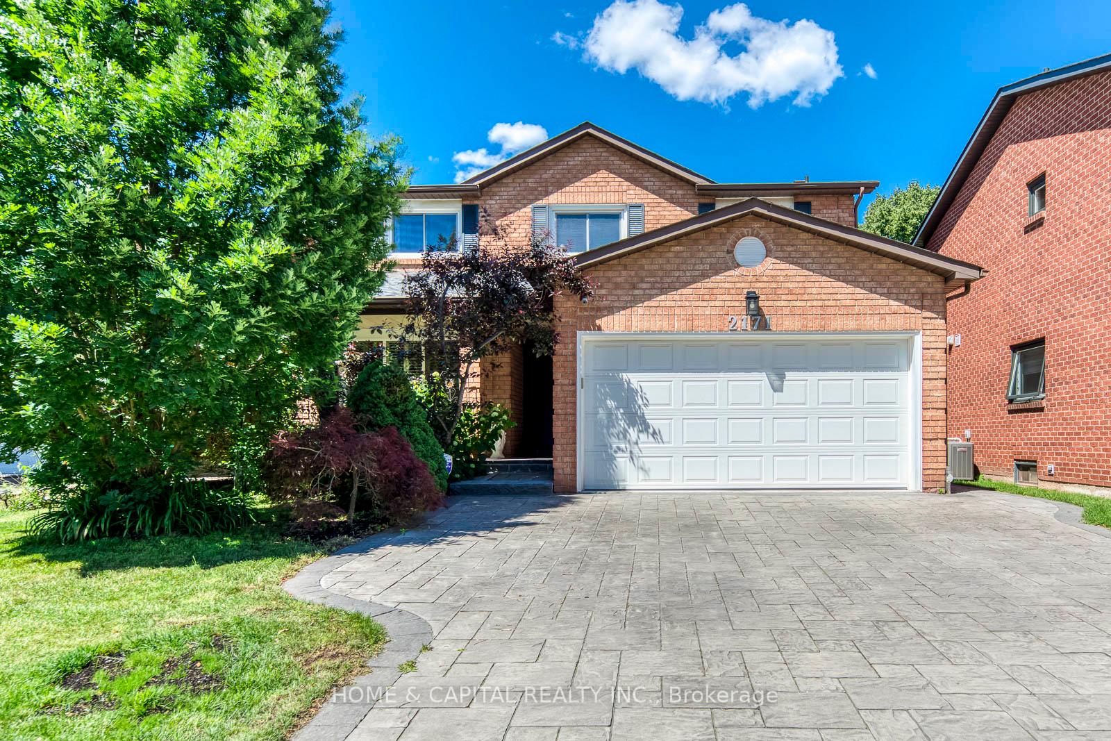 2171 Margot Street, Oakville, ON L6H 3M5