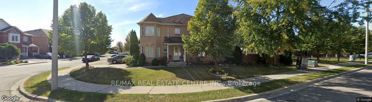 95 Triple Crown Avenue, Toronto W10, ON M9W 7E2