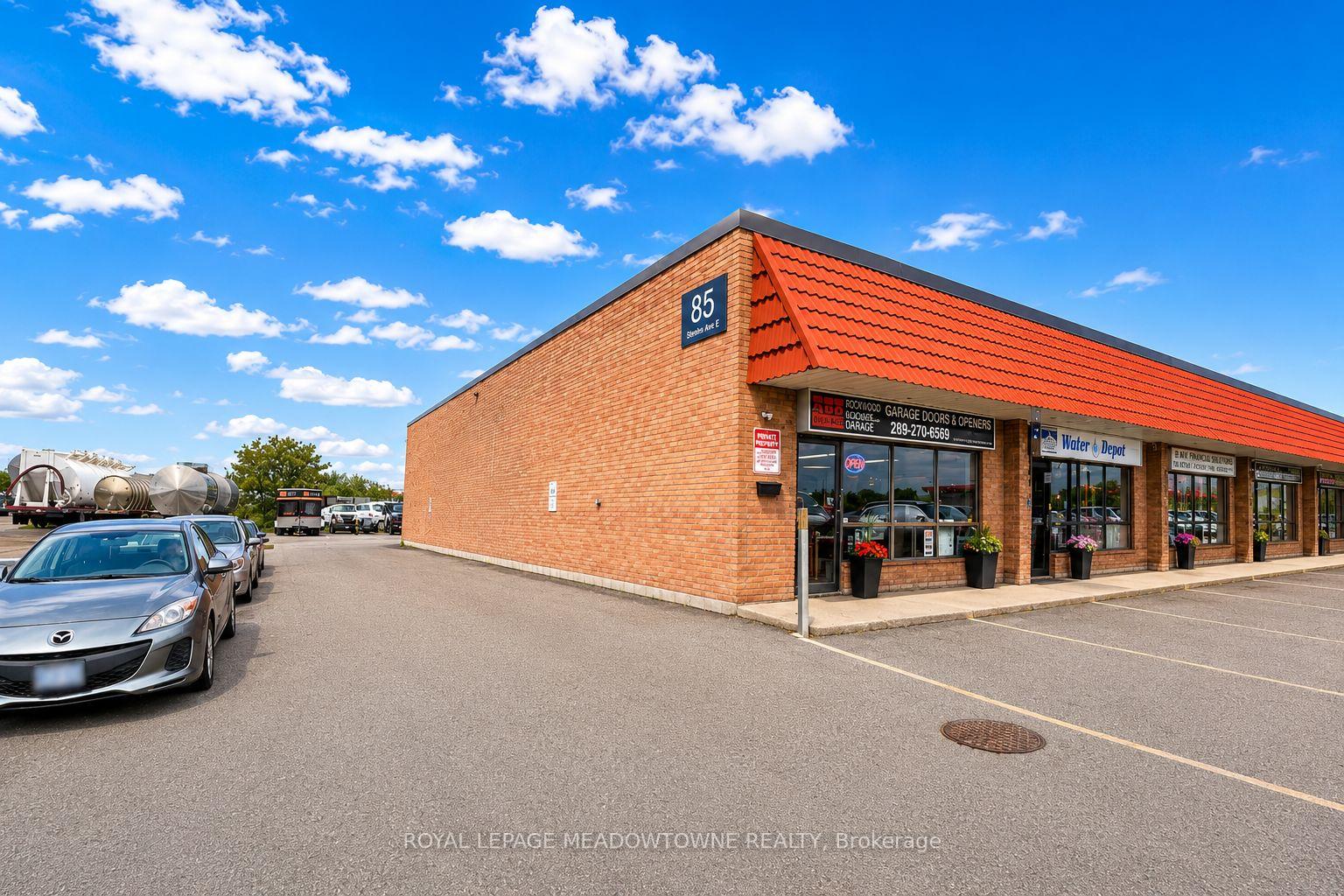 85 Steeles Avenue E 9, Milton, ON L9T 1X9