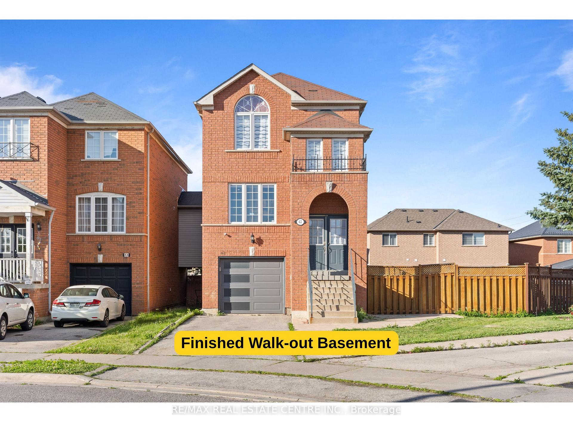 42 Domenico Crescent, Brampton, ON L6P 1H5
