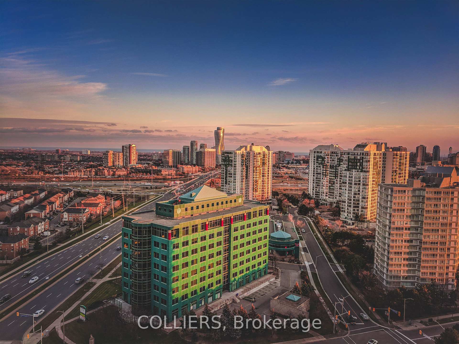10 Kingsbridge Garden Circle 506, Mississauga, ON L5R 3K7