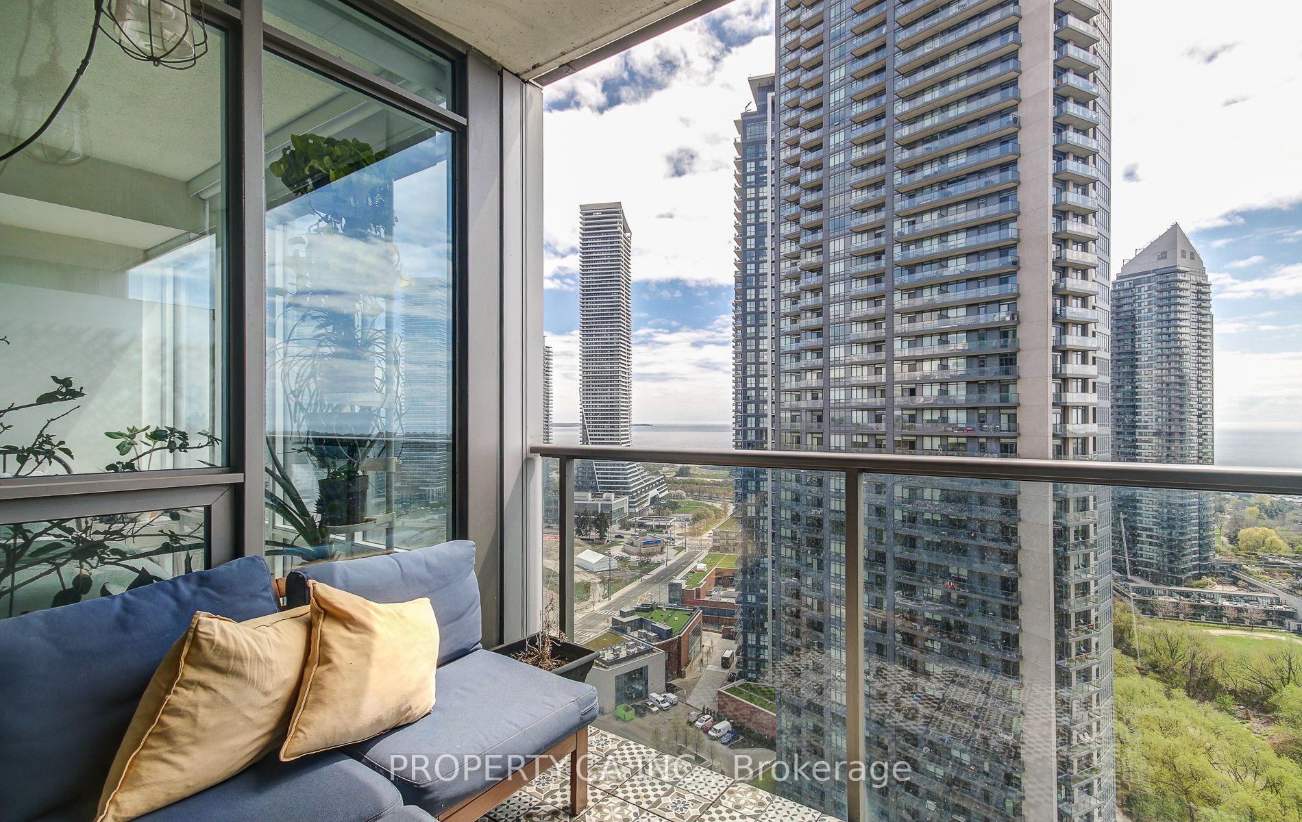 88 Park Lawn Road 2607, Toronto W06, ON M8Y 0B5