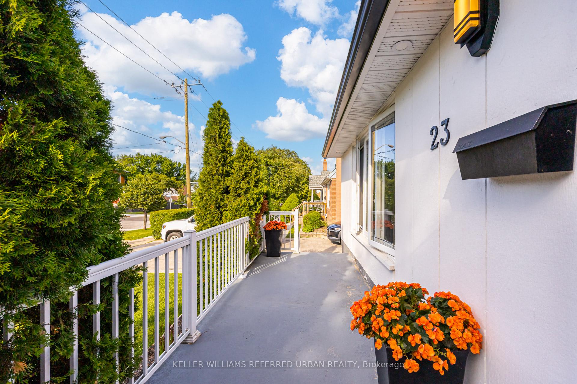 23 Allenby Avenue, Toronto W10 — photo 3 of 5