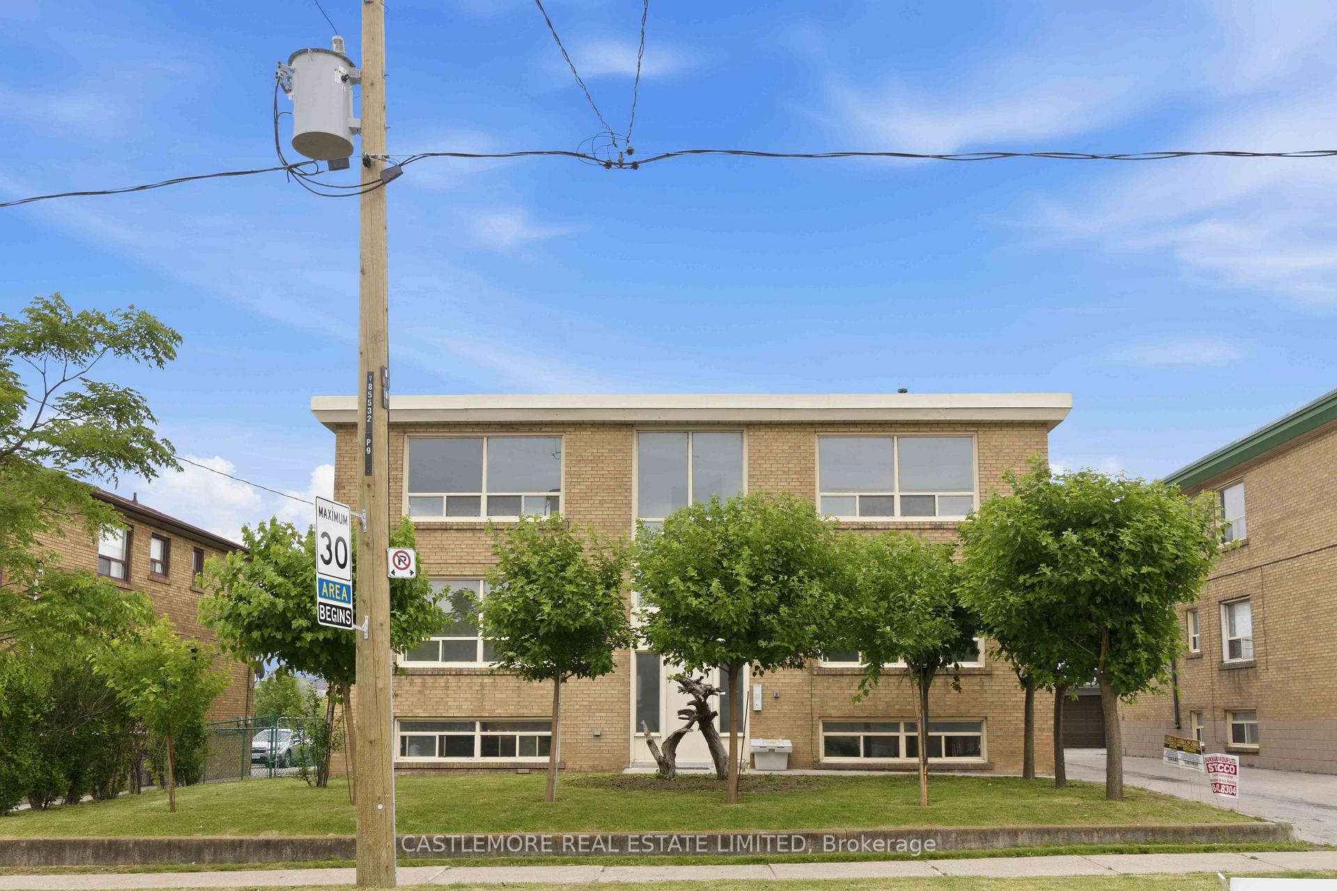 9 allenby Avenue, Toronto, ON M9W 1S5 — Toronto W10, Ontario