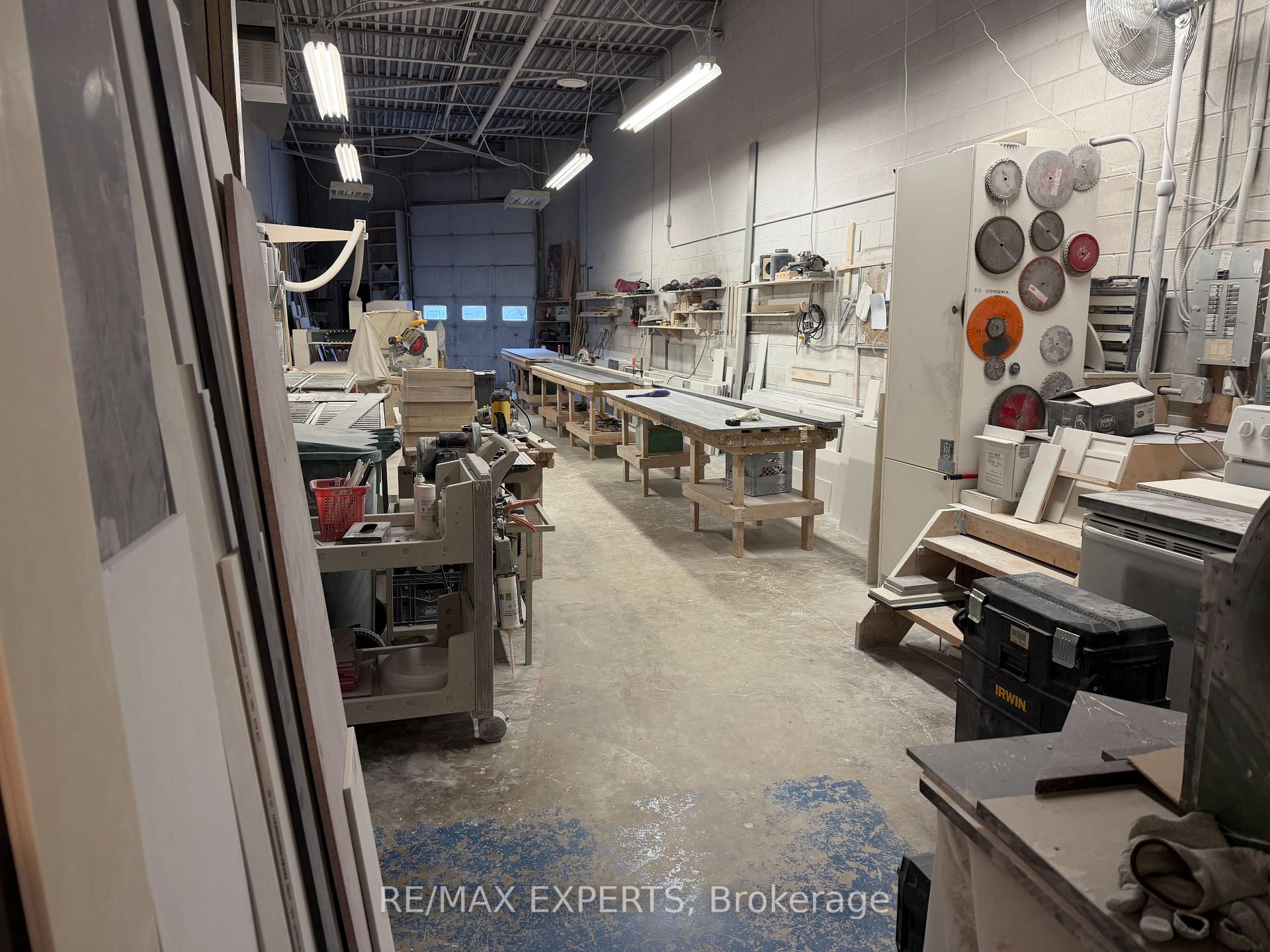 32 Goodmark Place 5, Toronto W10 — photo 5 of 5