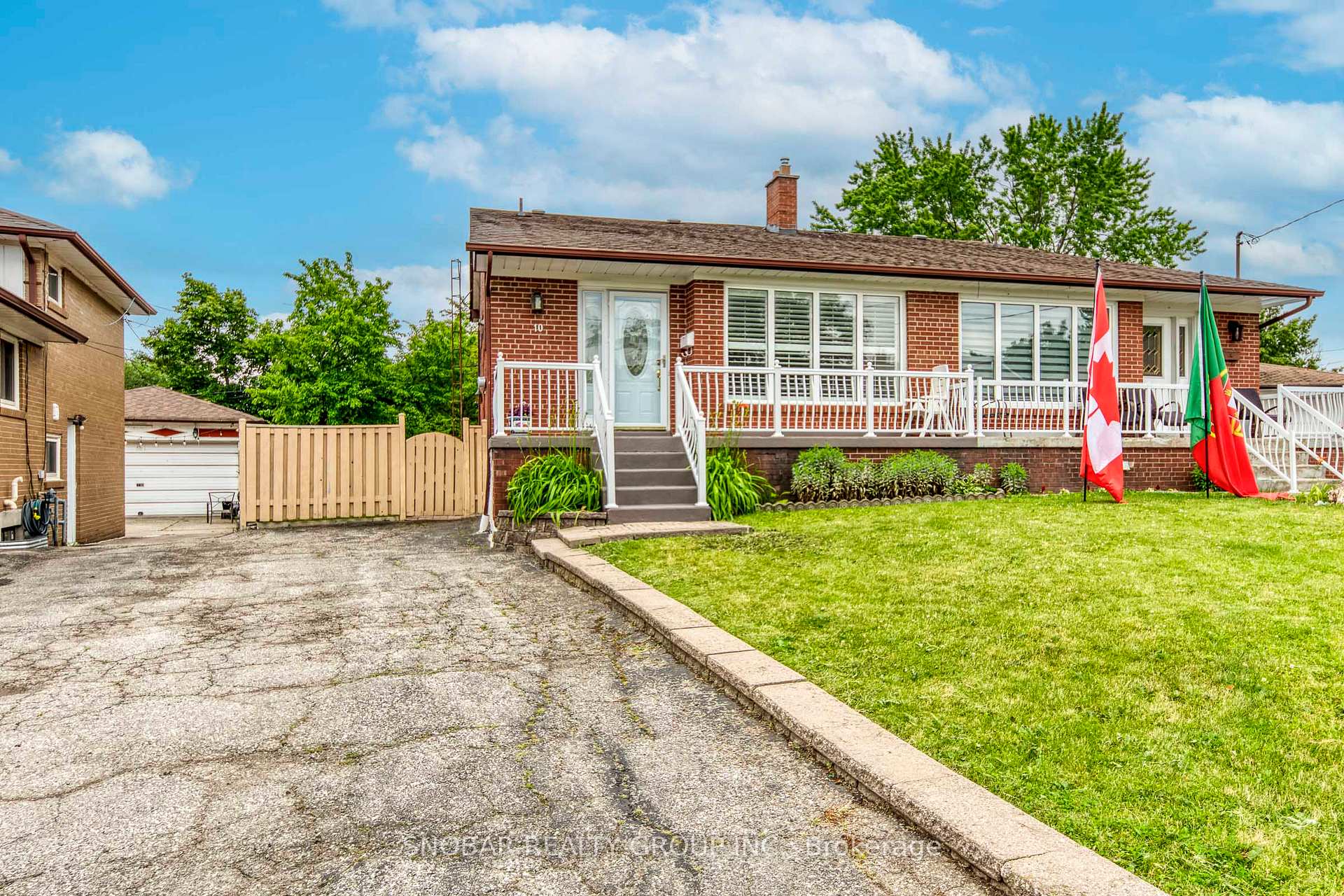 10 Bemberg Court, Toronto, ON M9W 3V5 — Toronto W10, Ontario
