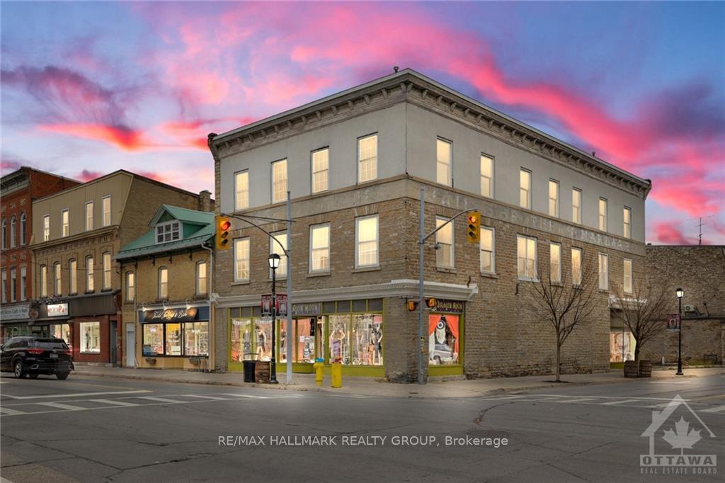 2 GORE Street E, Perth, ON K7H 1H5