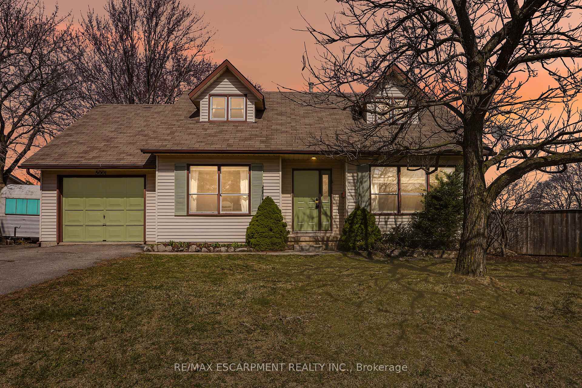 5001 Hillside Drive, Lincoln — photo 3 of 5