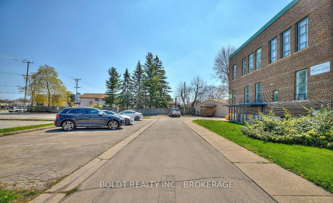 residential Property Image no.1