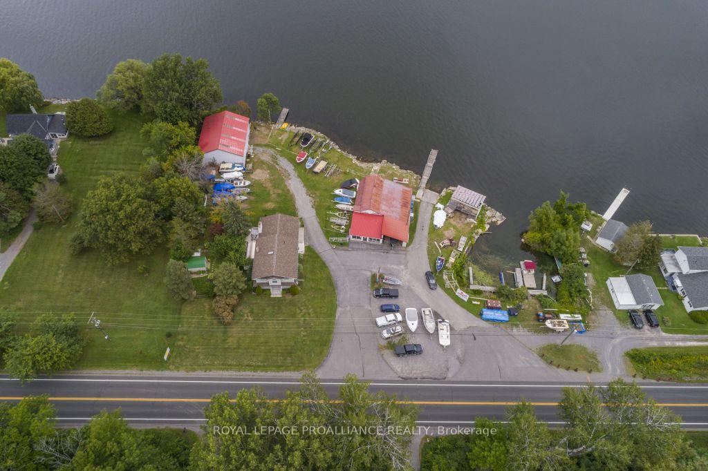 11438 C Loyalist Parkway N, Prince Edward County — photo 3 of 5