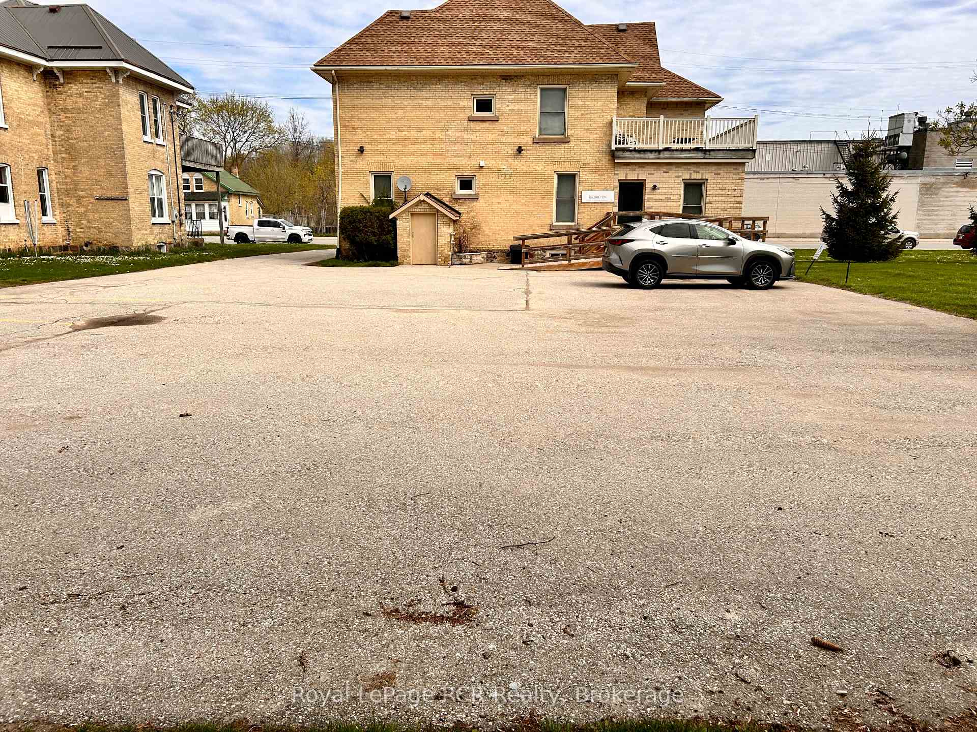 residential Property Image no.1