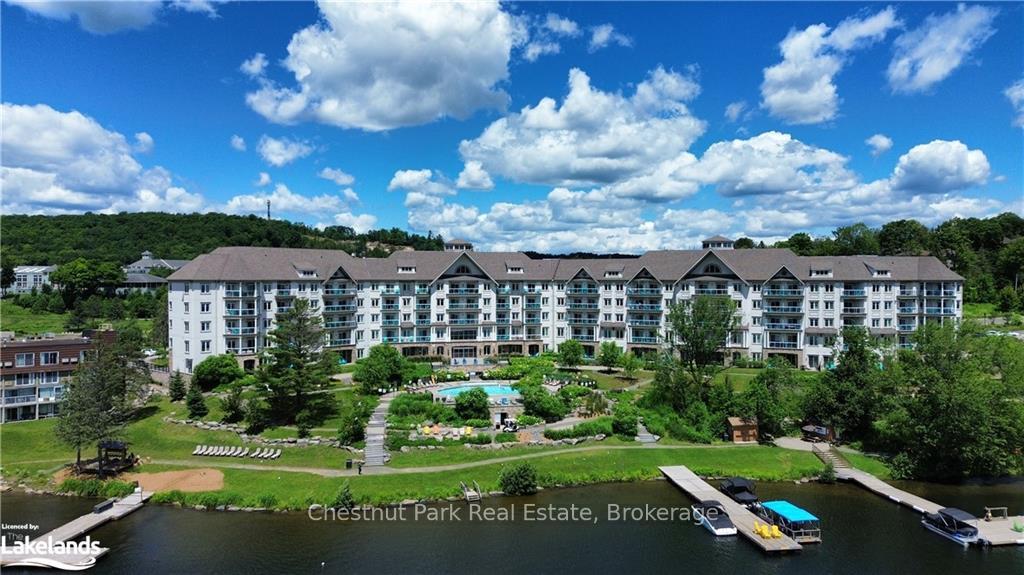 25 Pen Lake Point Road 330, Huntsville, ON P1H 1A9 — Huntsville, Ontario