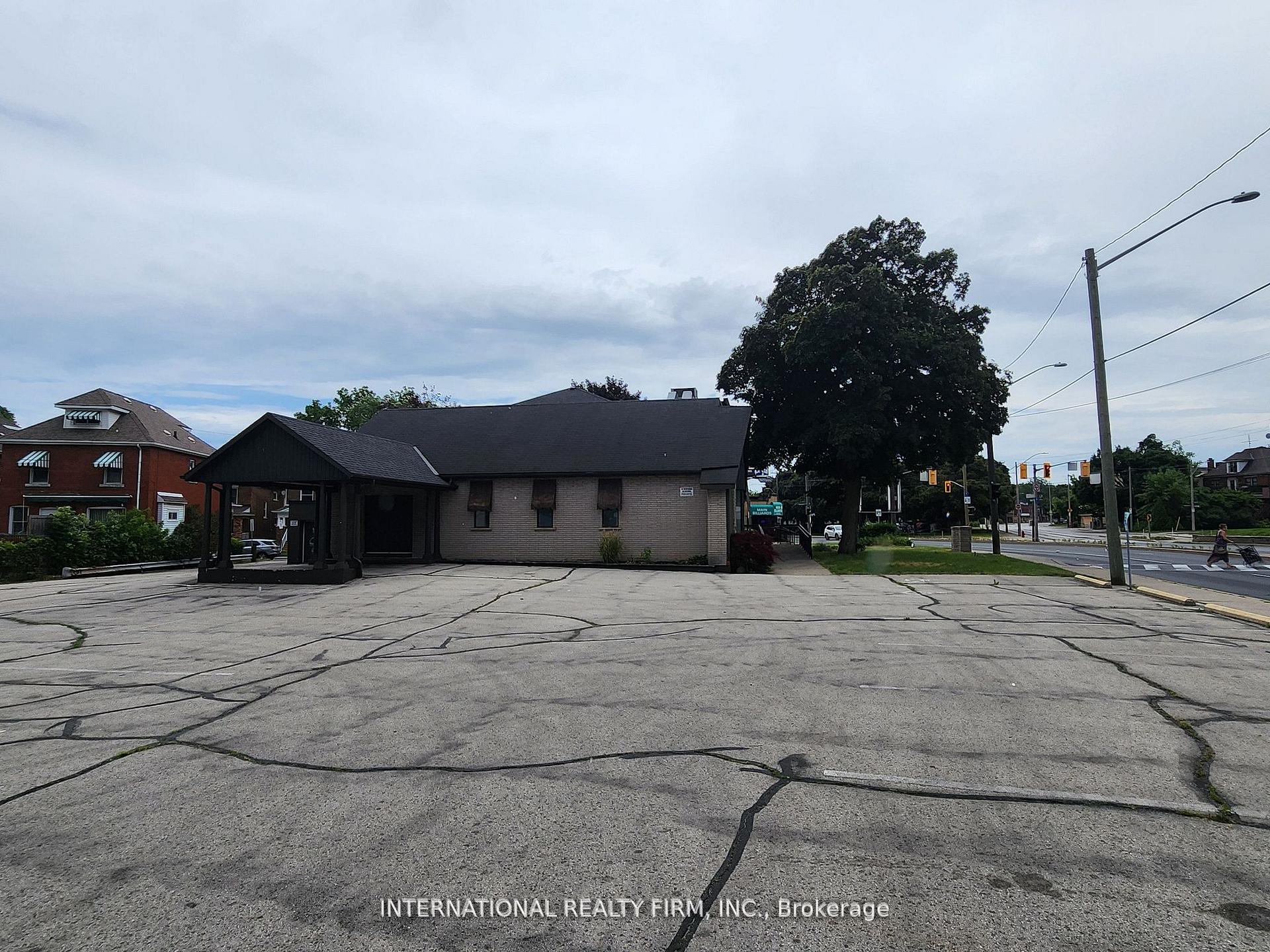 residential Property Image no.1