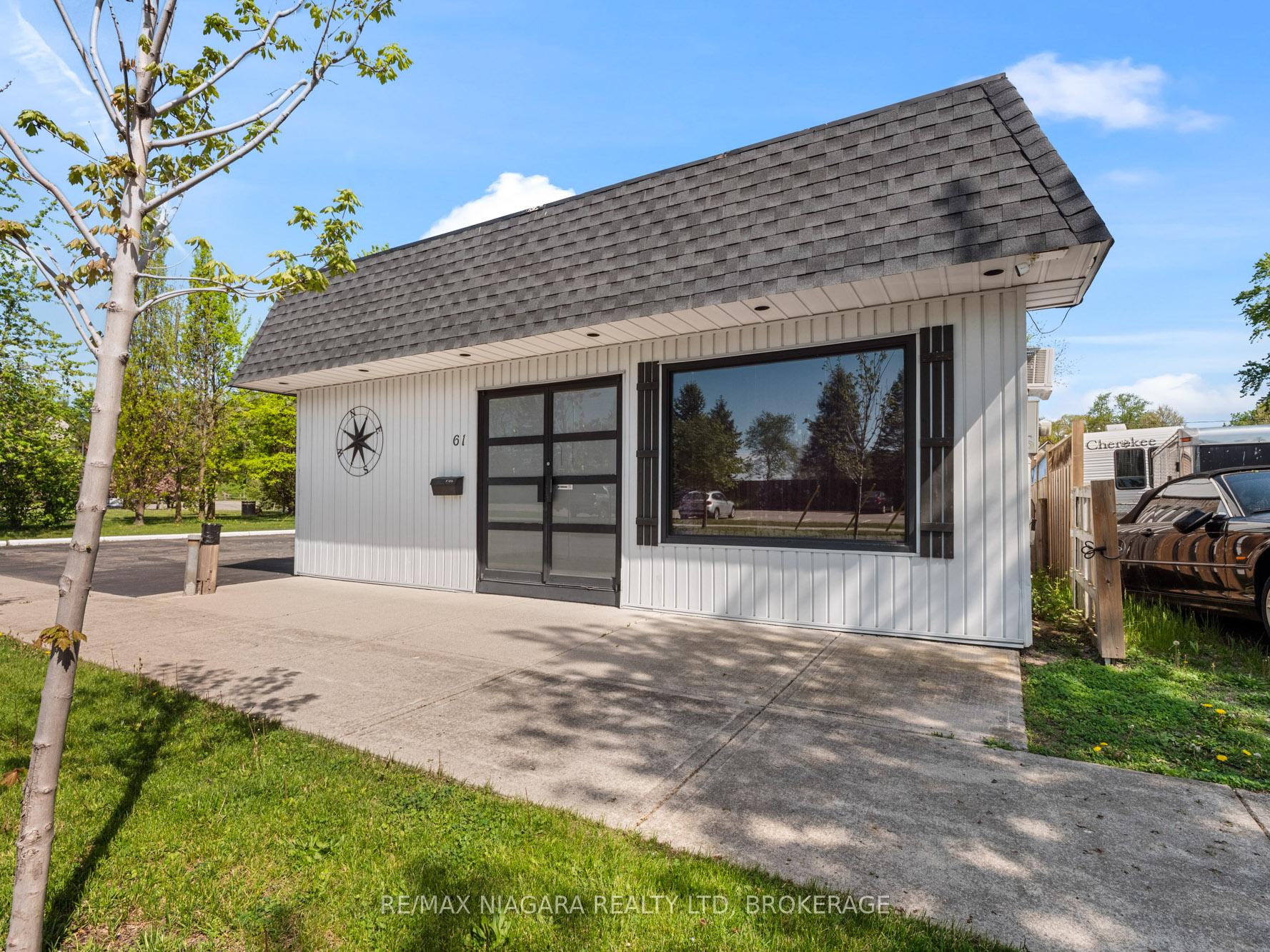 61 Queen Street, Fort Erie — photo 2 of 5
