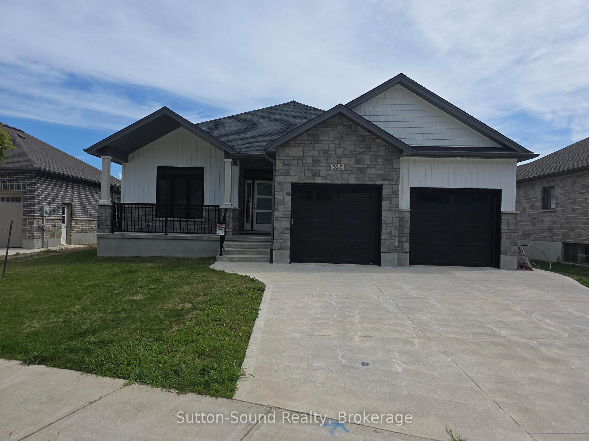 325 6TH Avenue W, Owen Sound, ON N4K 0E4 — Owen Sound, Ontario
