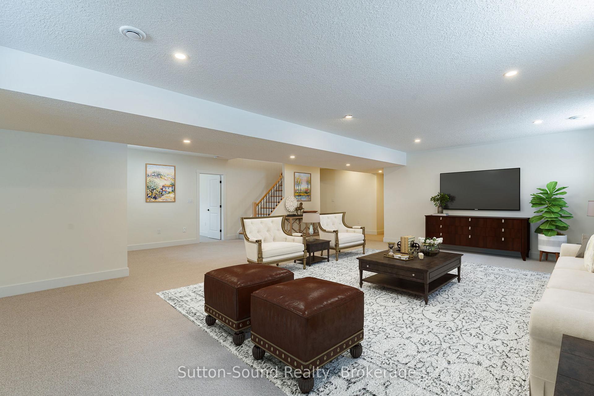 325 6TH Avenue W, Owen Sound — photo 3 of 5