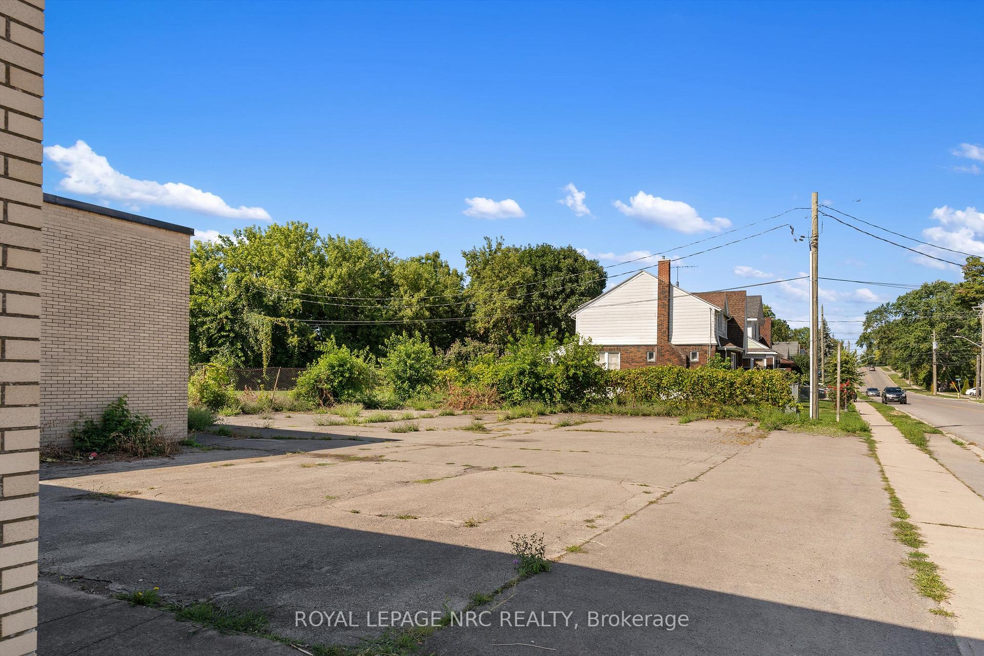 residential Property Image no.1