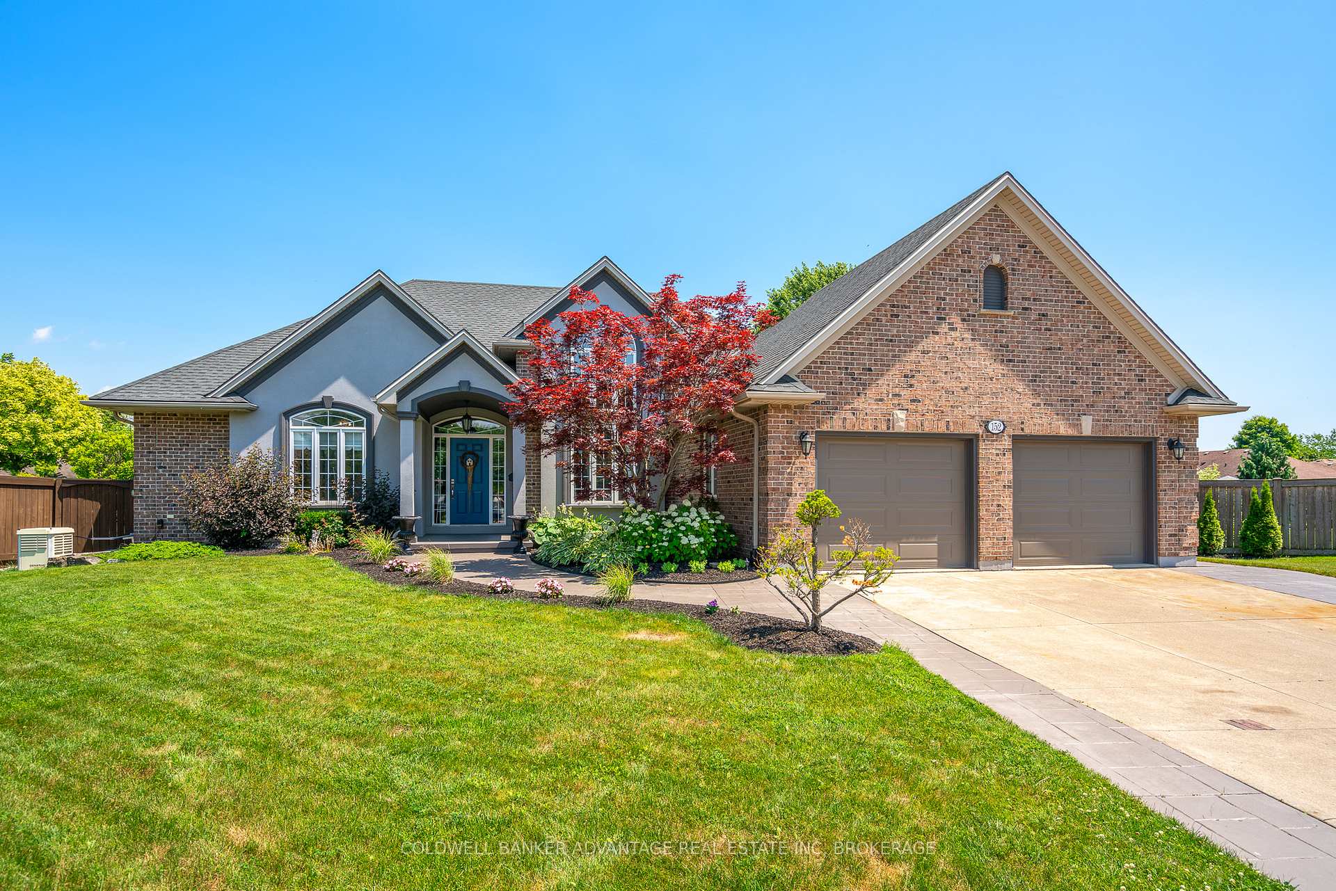 152 Redwood Court, Welland, ON L3C 7C4 — Welland, Ontario