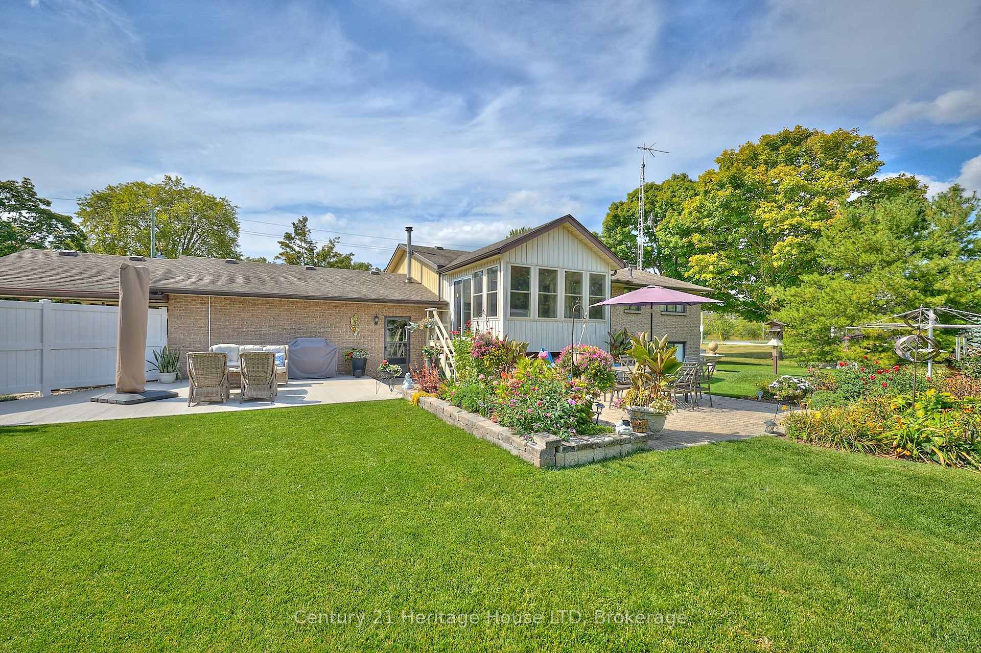 544 Rosehill Road, Fort Erie — photo 4 of 5