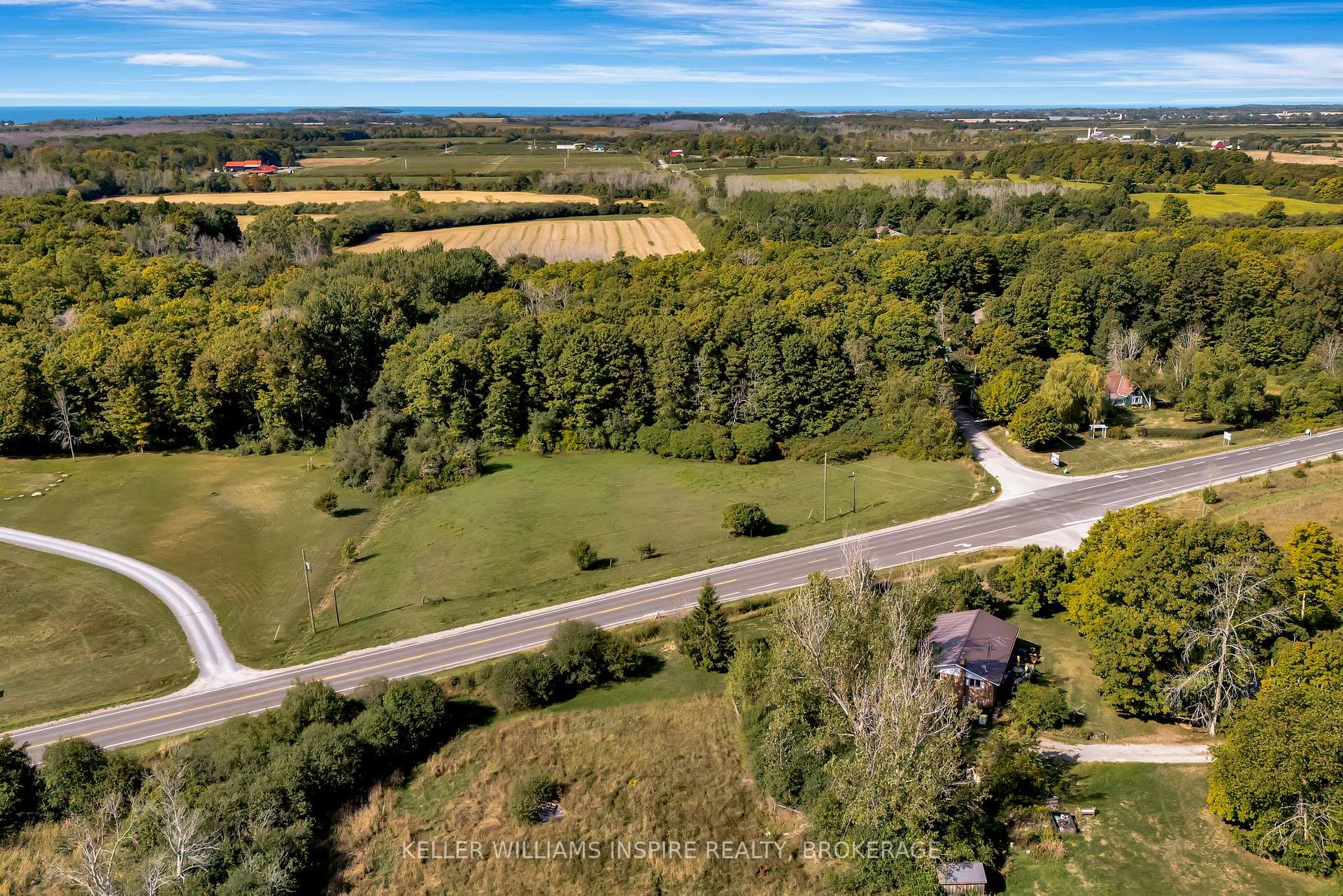 18055 Loyalist Parkway, Prince Edward County — photo 3 of 5