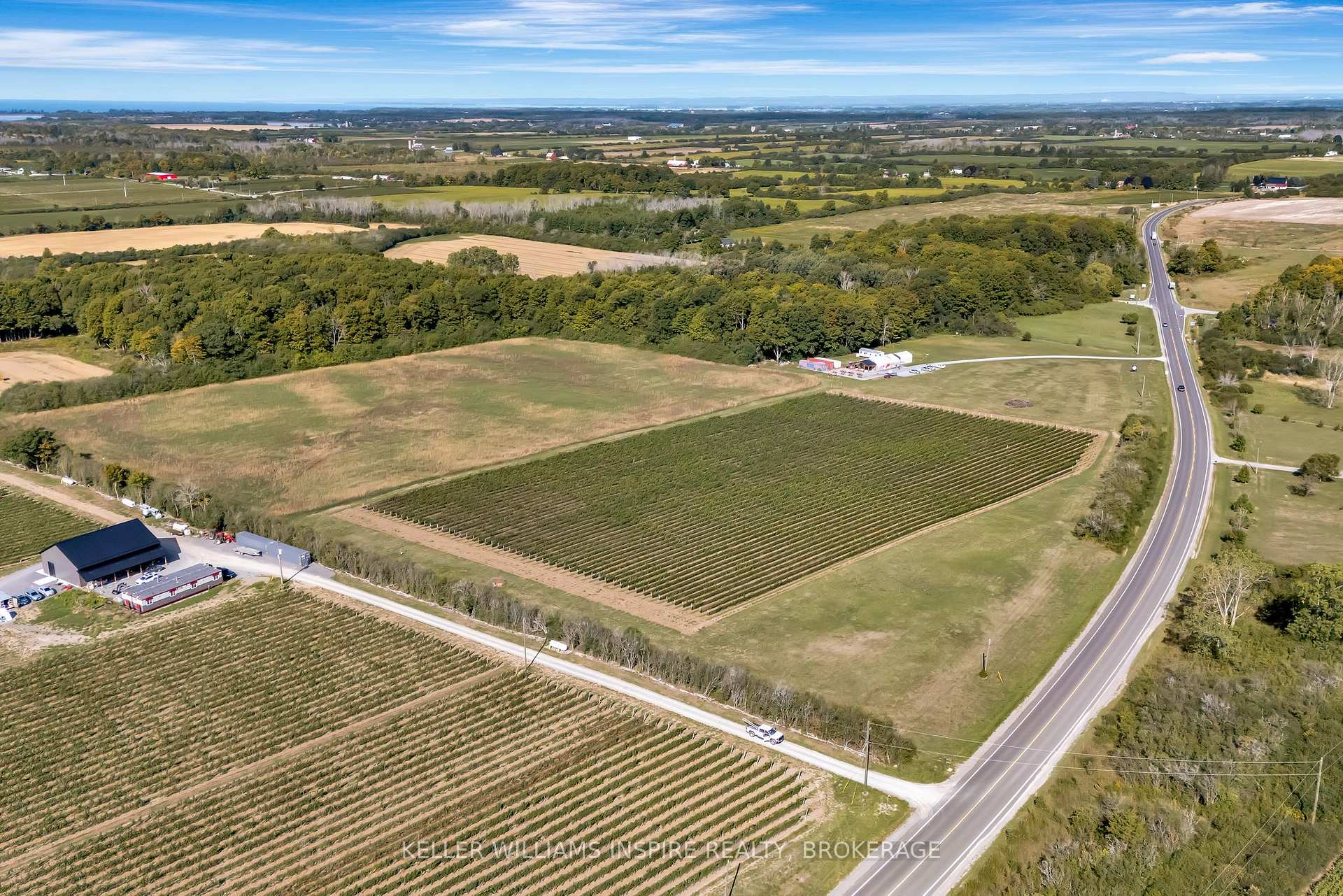 18055 Loyalist Parkway, Prince Edward County — photo 4 of 5