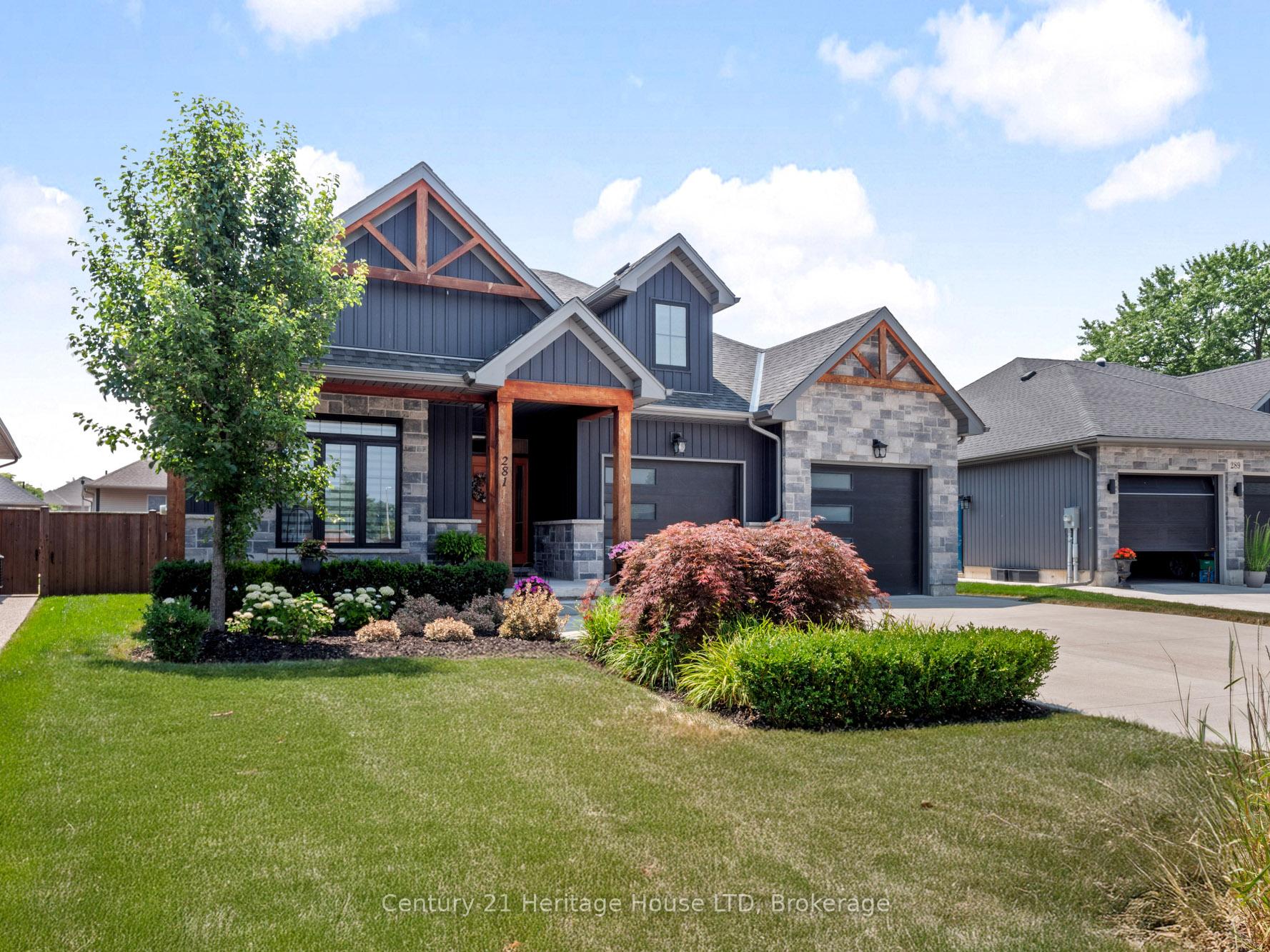281 REGATTA Drive, Welland — photo 2 of 5
