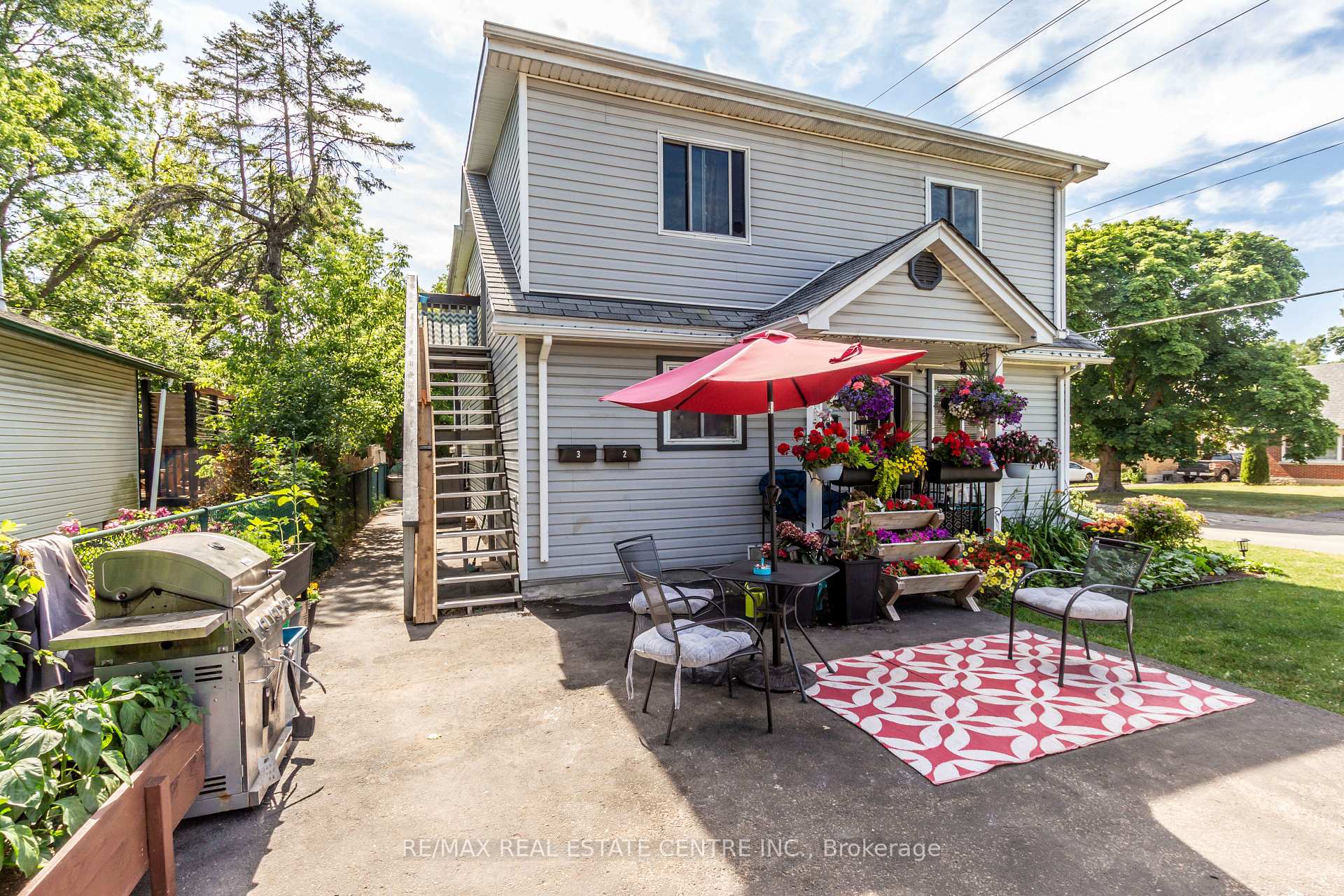 104 Oakwood Avenue, Cambridge — photo 3 of 5
