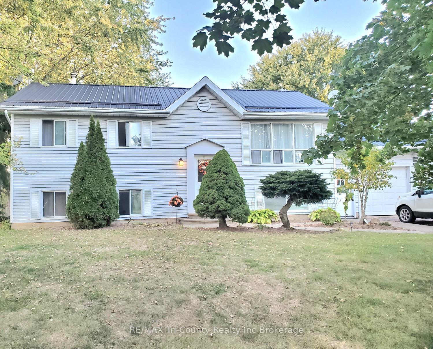 5 Rosemarie Boulevard, Norfolk, ON N4B 2W4 — Norfolk, Ontario