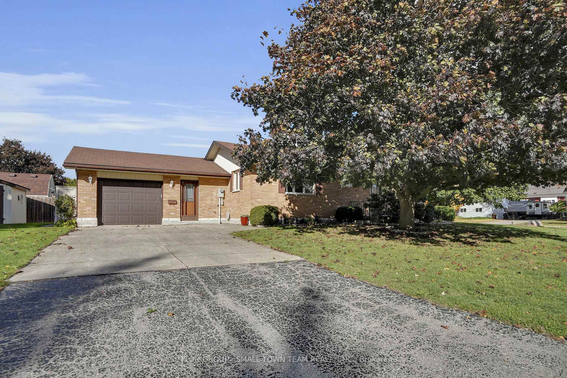 110 John Street W, South Huron, ON N0M 1S2 — South Huron, Ontario