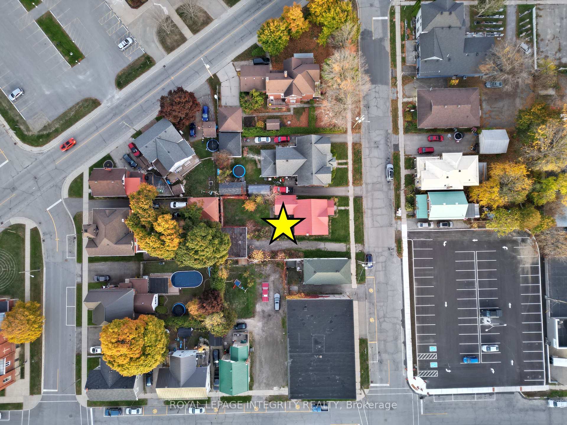 34 William Street E, Smiths Falls — photo 4 of 5
