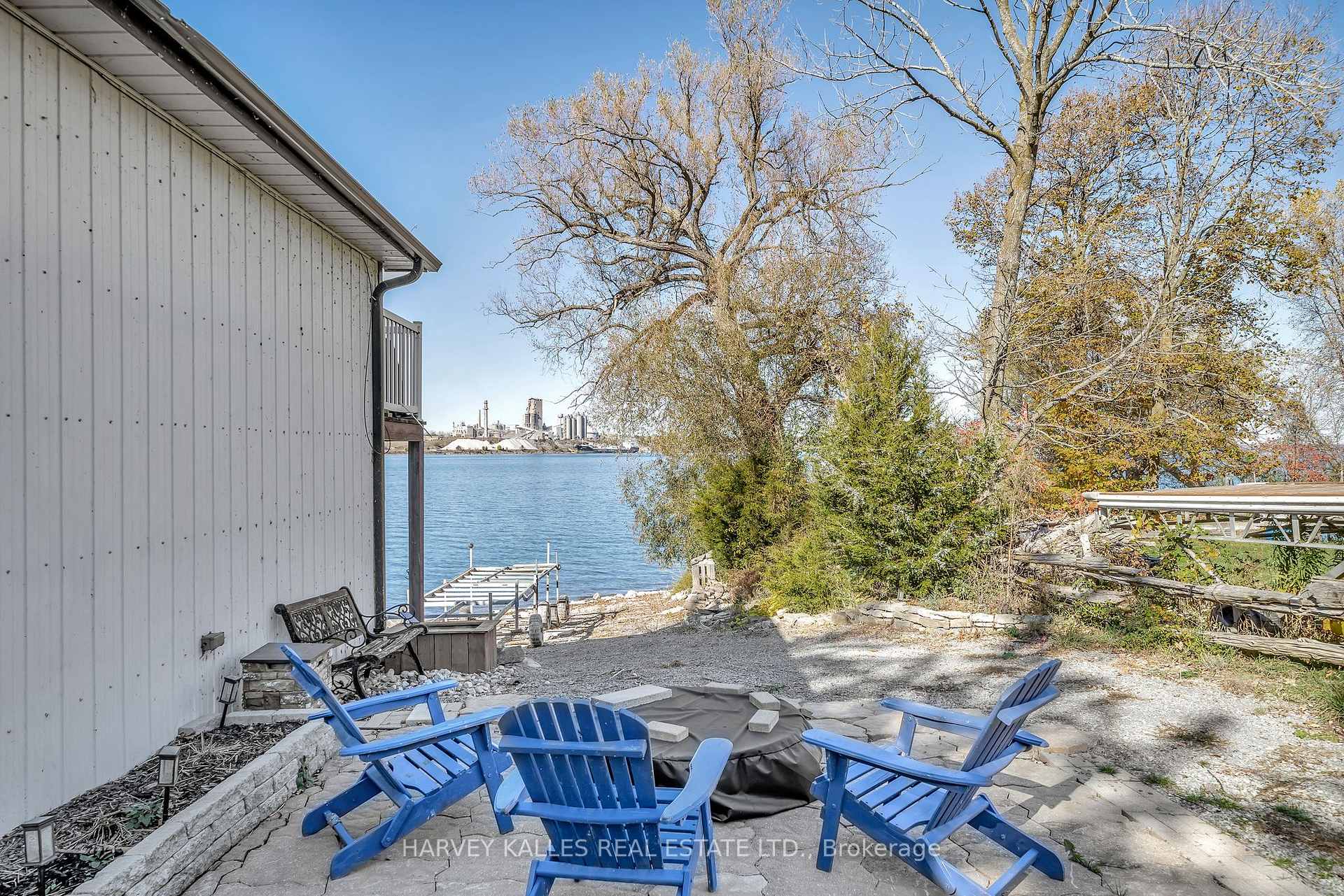 12130 Loyalist Parkway, Prince Edward County — photo 3 of 5