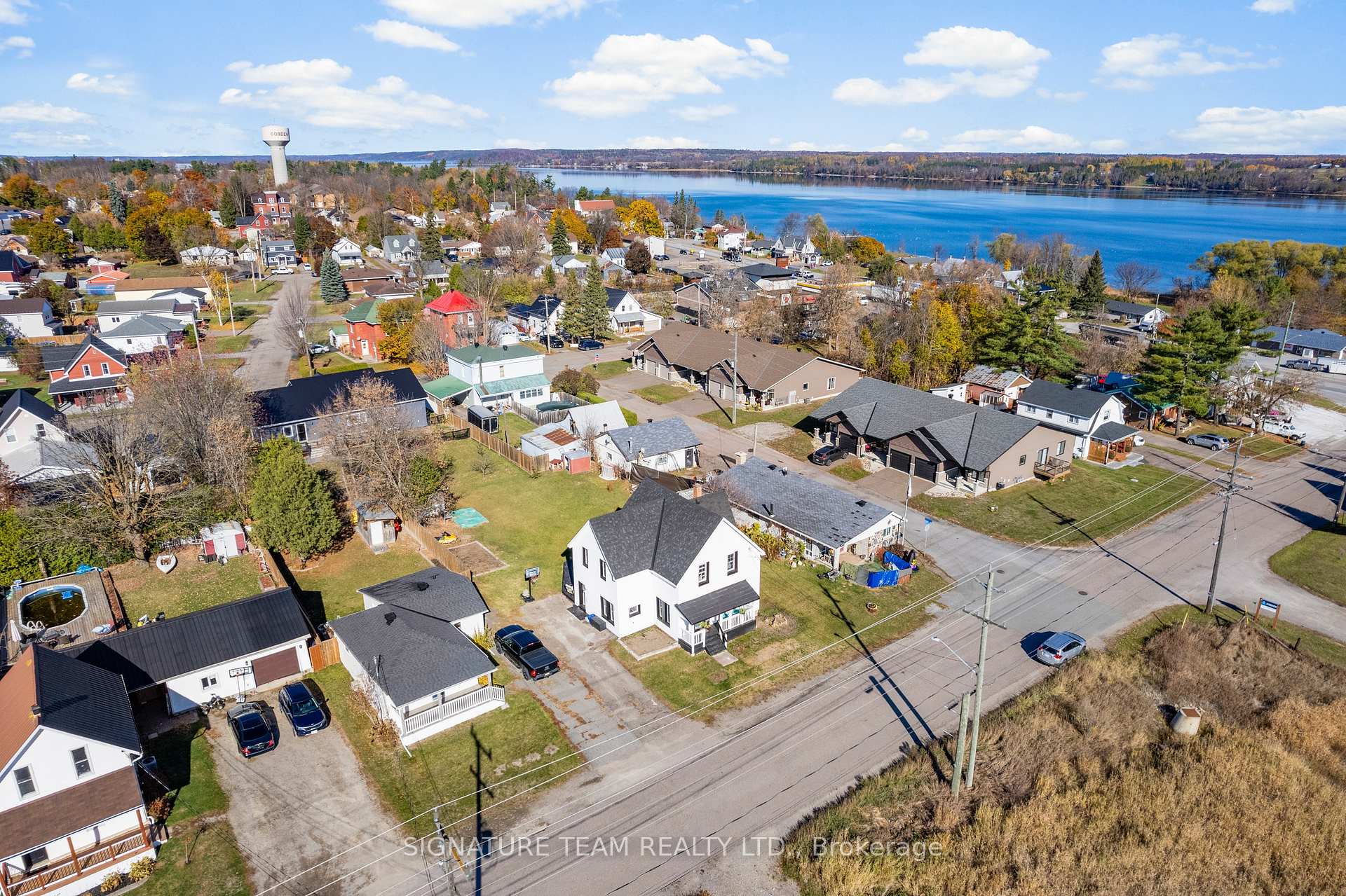 22 Astrolabe Road, Whitewater Region — photo 3 of 5