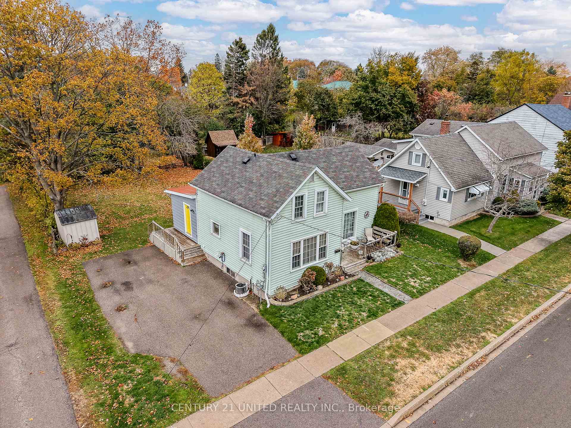 316 Tweed Street, Cobourg, ON K9A 2R9 — Cobourg, Ontario