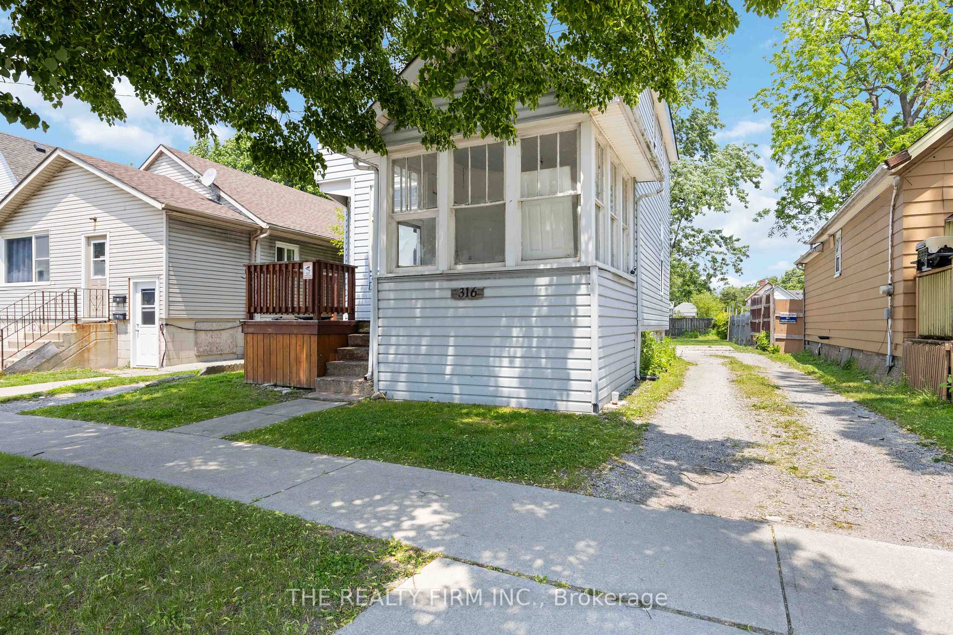 residential Property Image no.1