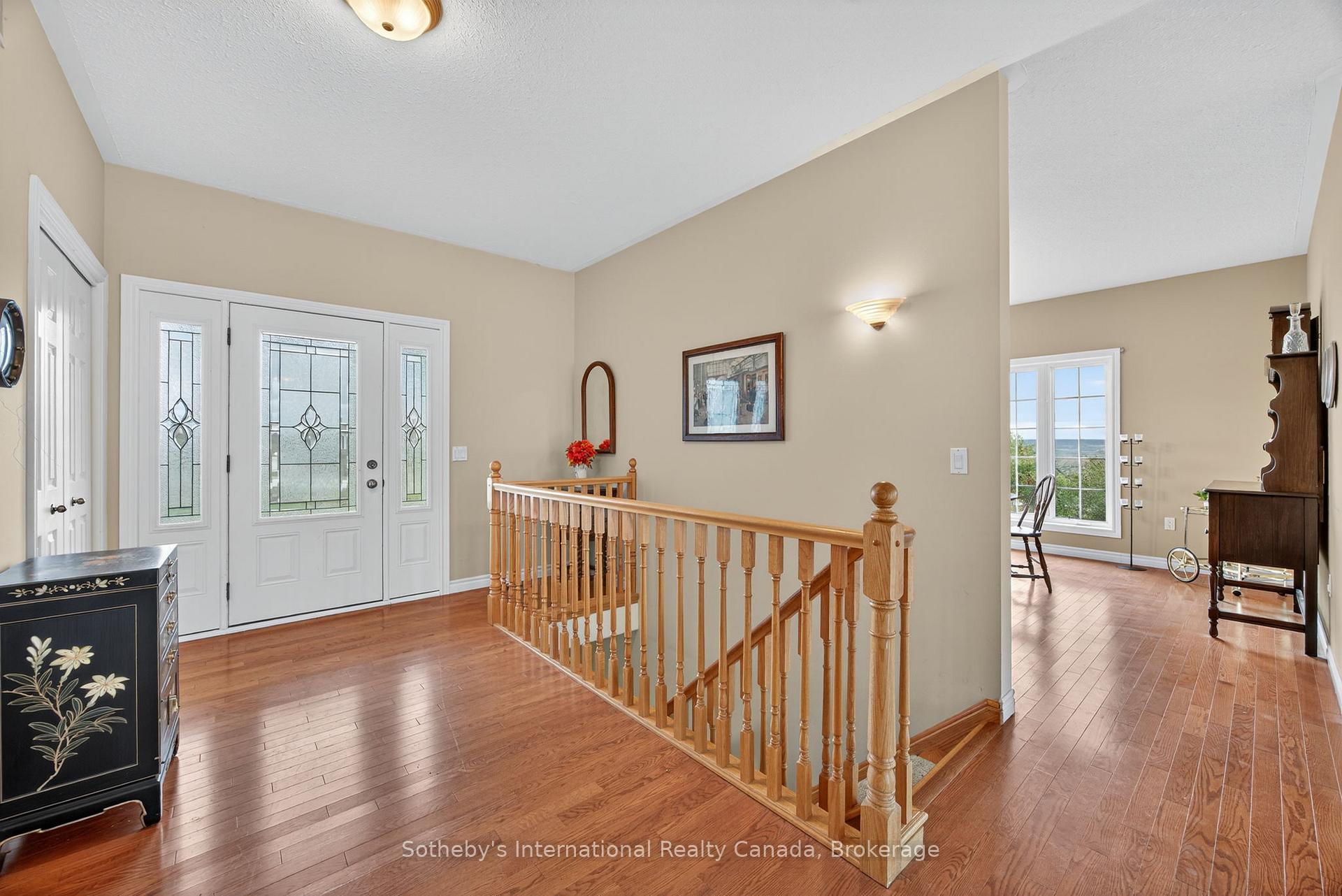108 Ridgecrest Lane, Meaford — photo 4 of 5