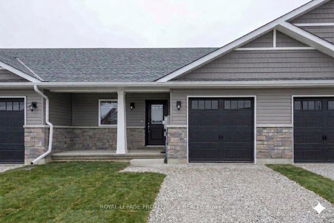 121 Farrington Crescent, Prince Edward County, ON K0K 2T0 — Prince Edward County, Ontario