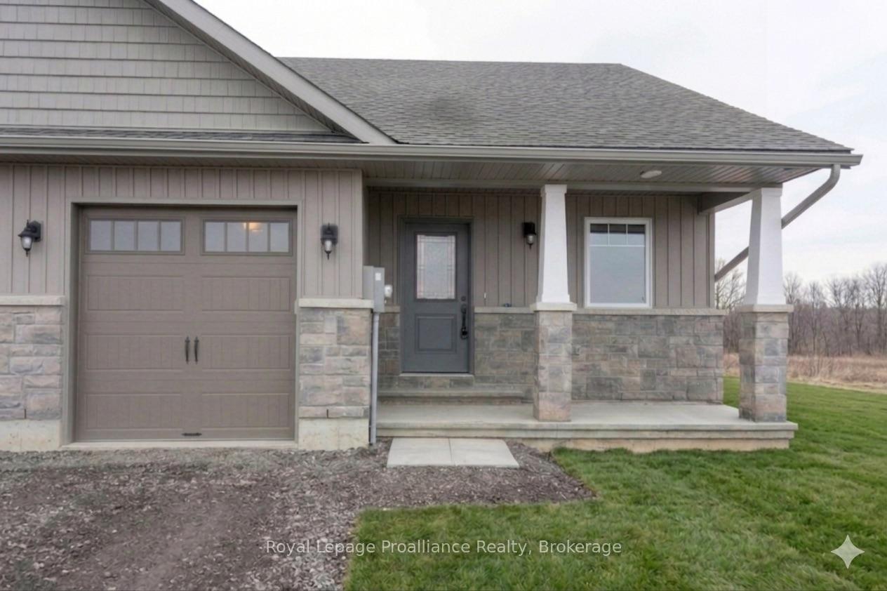 123 Farrington Crescent, Prince Edward County — photo 2 of 5
