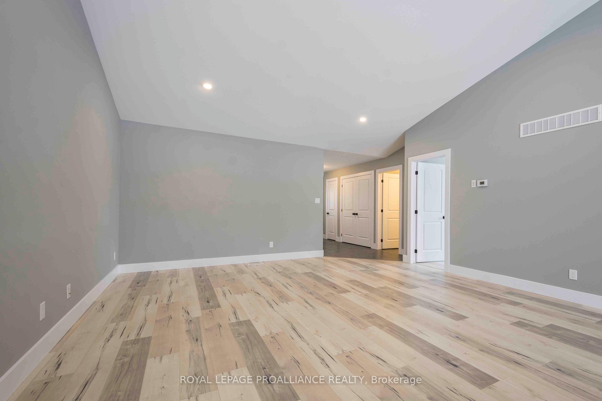 123 Farrington Crescent, Prince Edward County — photo 4 of 5