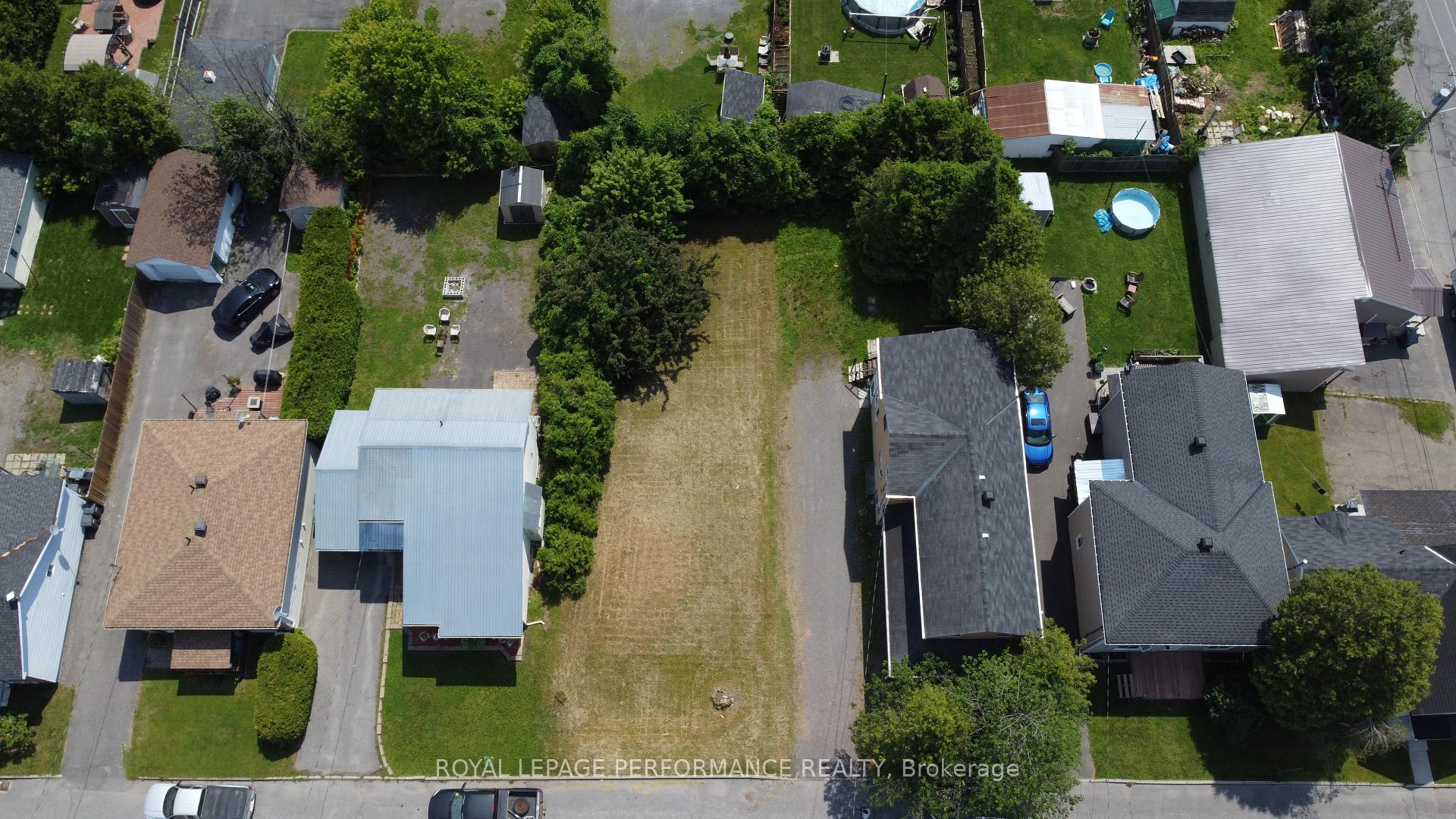 NA KITCHENER Street, Hawkesbury — photo 4 of 5