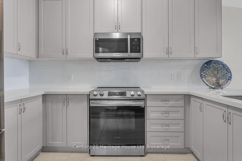 30 Seaton Crescent, Tillsonburg — photo 5 of 5