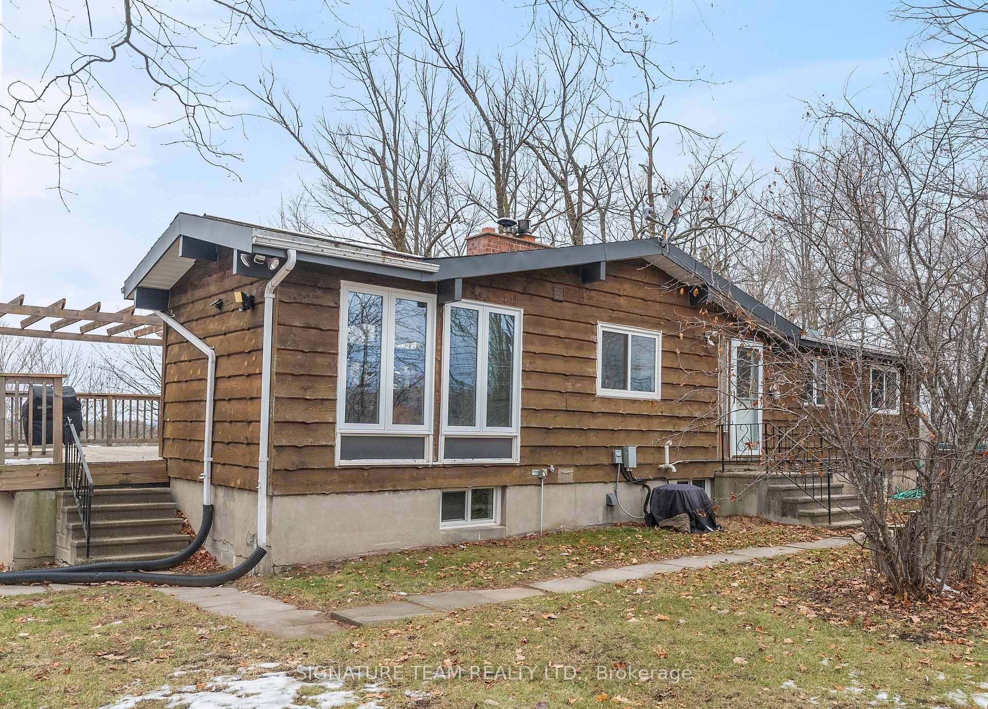 32 Hydro Bay Road, Whitewater Region — photo 4 of 5