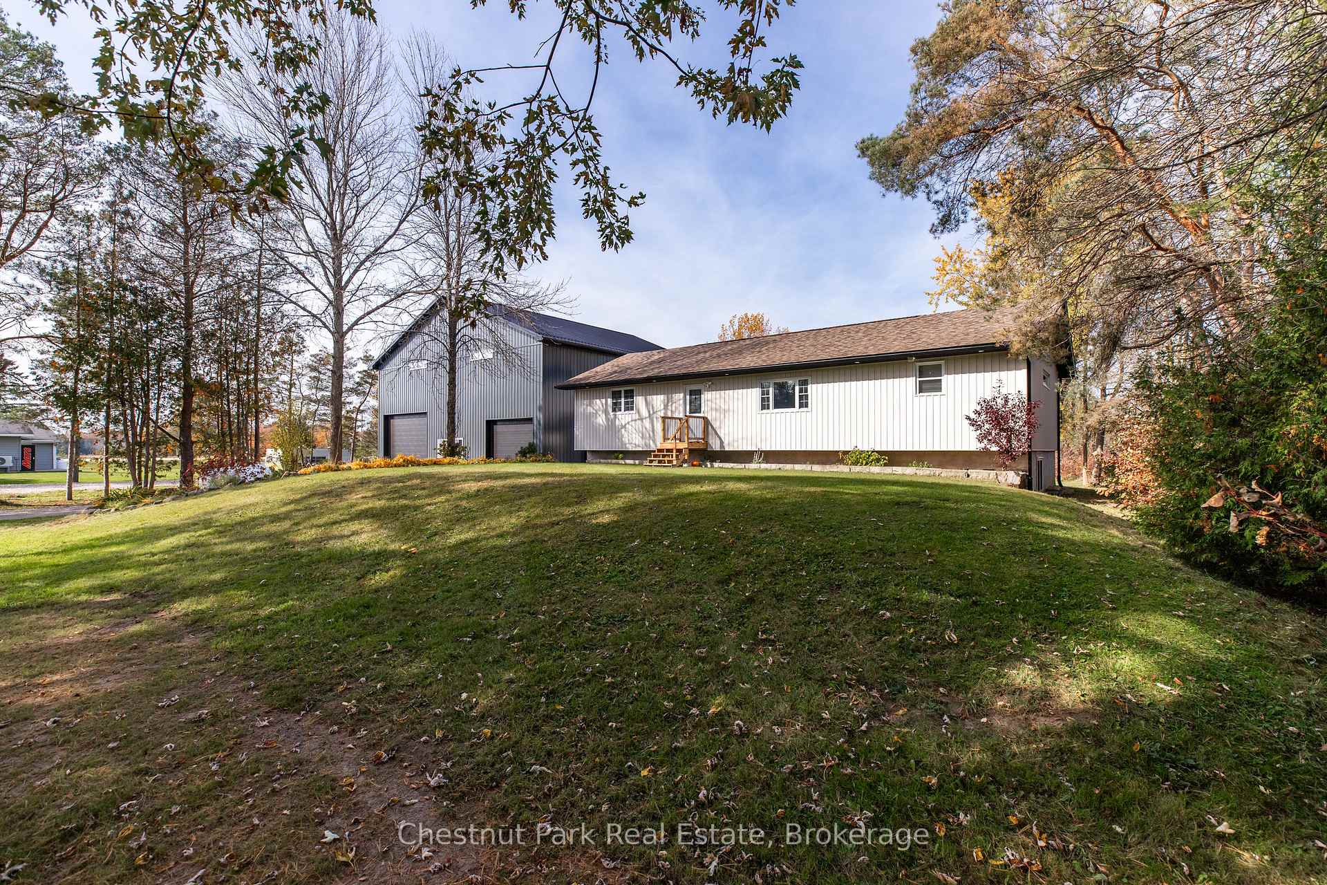 9 Maple Drive, Northern Bruce Peninsula — photo 3 of 5